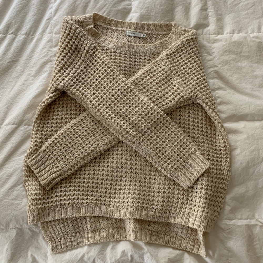 Cableknit Sweater